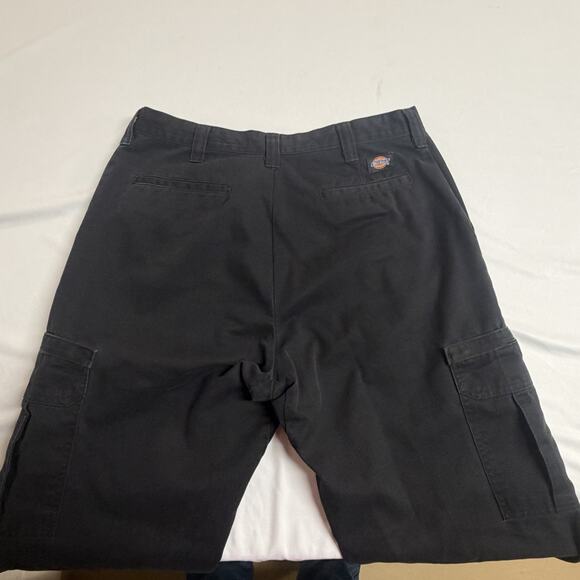 Dickies Mens Black Chino Work Pants Size 36UL Regular Fit-Cargo Zipper Pockets - Picture 3 of 14